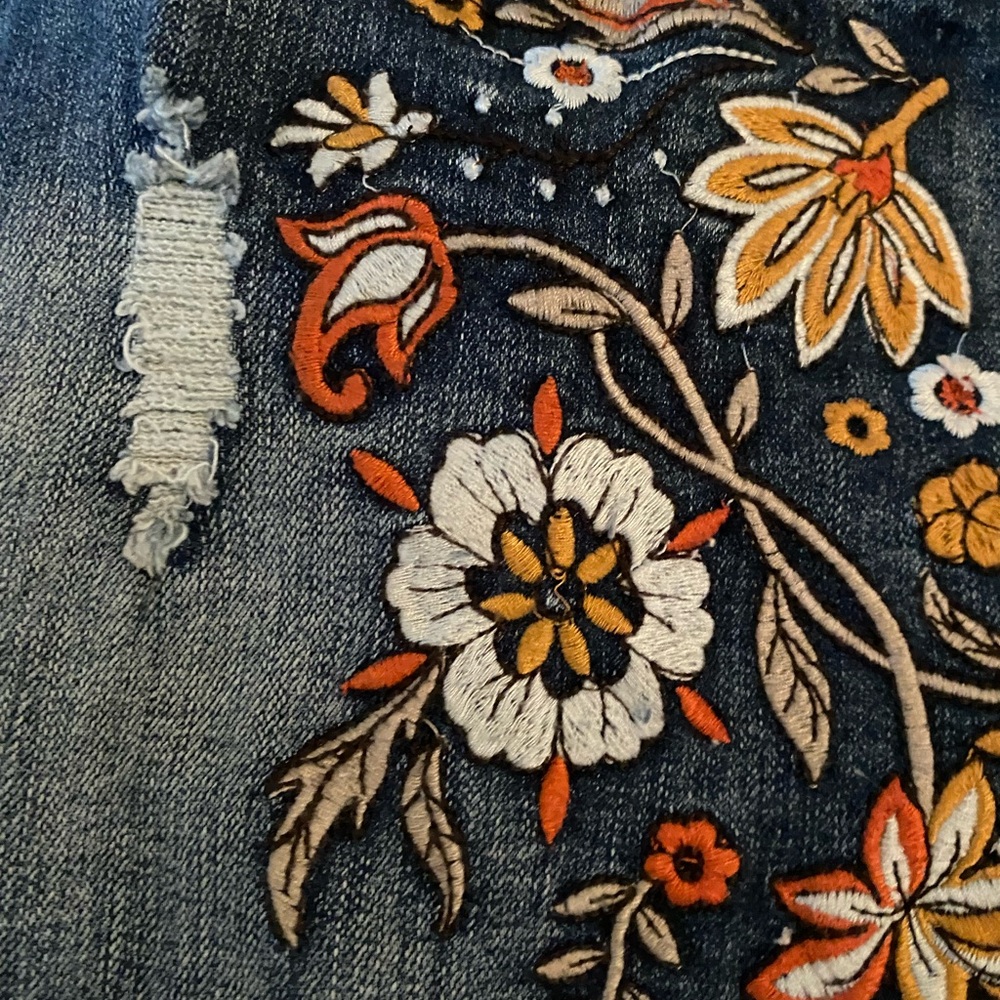 🌟 Altar'd State Embroidered Denim Mini Skirt —jean with Orange & Yellow Floral - Picture 5 of 10